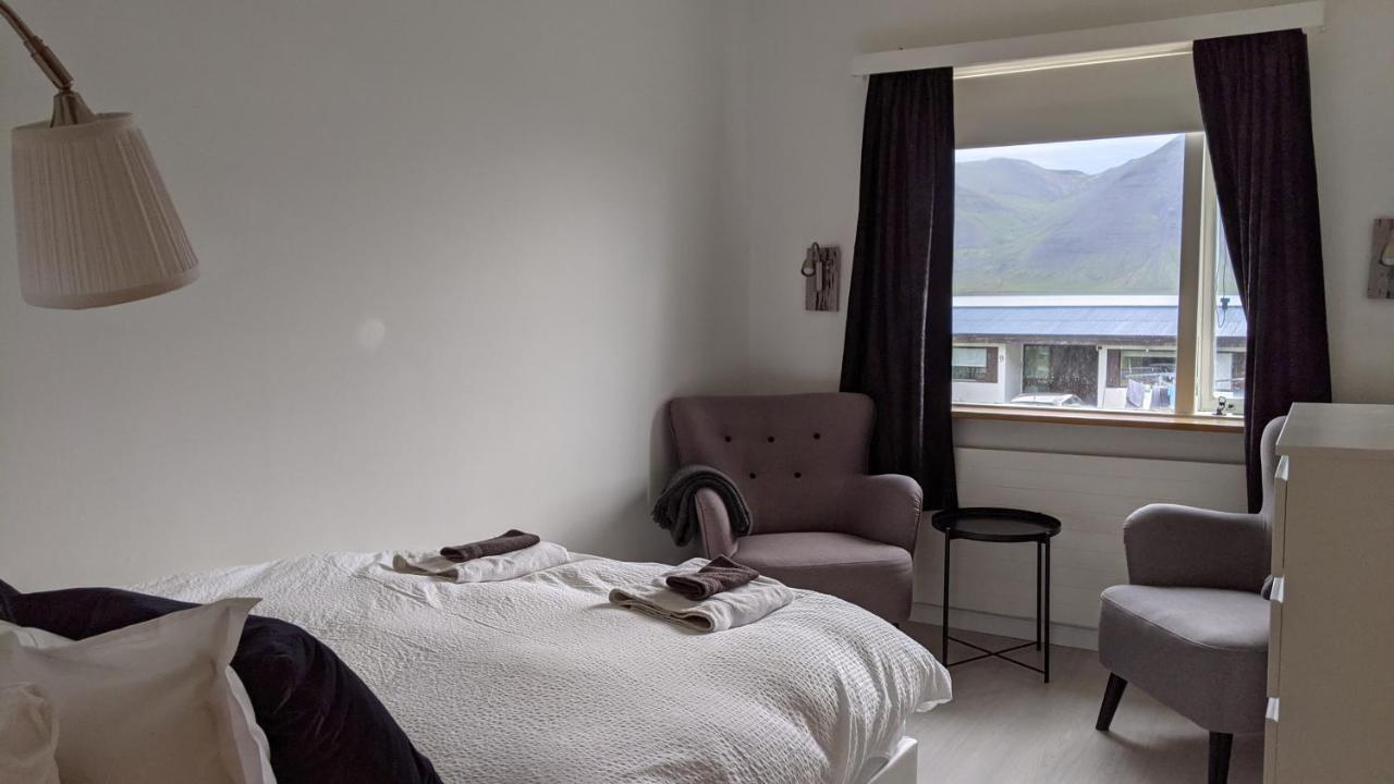 Flateyri Guesthouse Εξωτερικό φωτογραφία